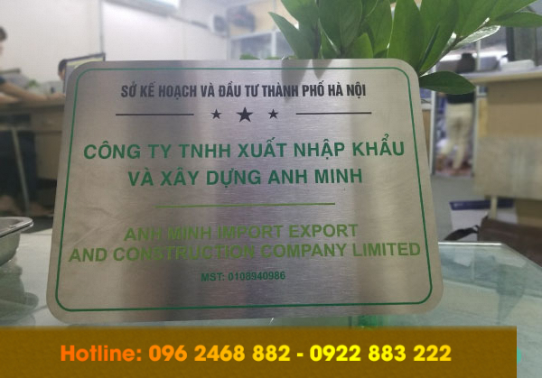 bien hieu cong ty UV - Dịch vụ làm biển quảng cáo số 1 tại Hà Đông