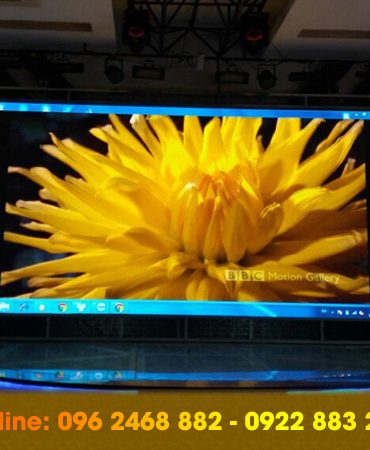 man hinh led san khau 5 370x450 - Công trình màn hình LED sân khấu trung tâm sự kiện Đông Sơn